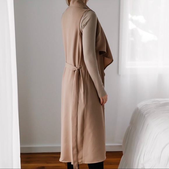 SoldOut11thStreet - Picture 5 of 5